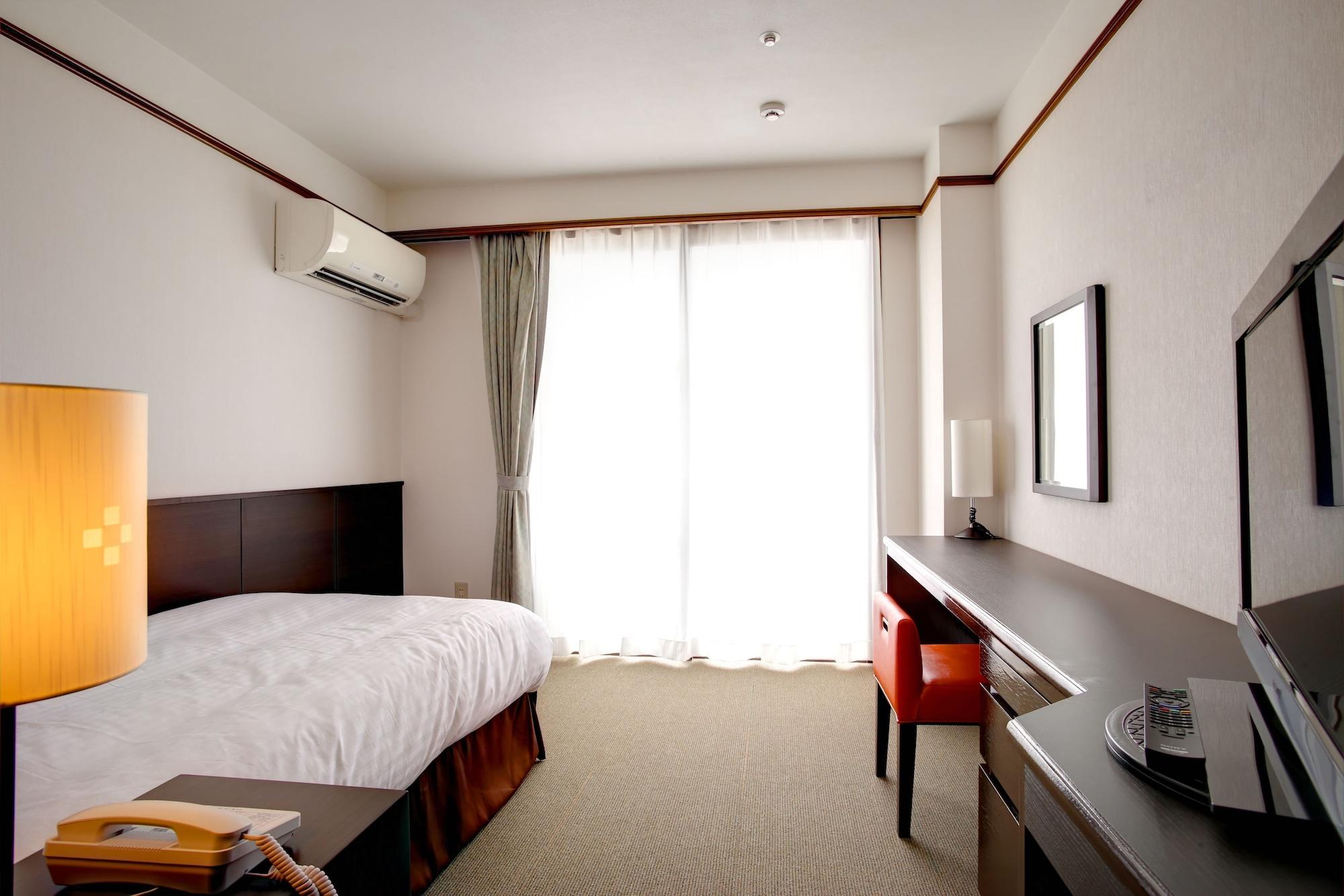 Hotel City Court Наха Экстерьер фото